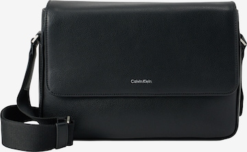 Calvin Klein Lähettilaukku värissä musta: etupuoli
