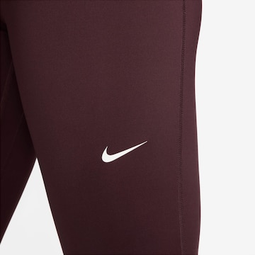 NIKE Skinny Παντελόνι φόρμας σε κόκκινο
