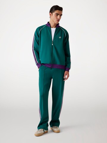 GUESS Loosefit Hose 'Scuba' in Grün