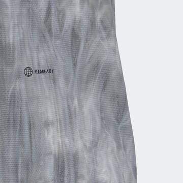 ADIDAS SPORTSWEAR - Camisa funcionais 'Overspray Graphic' em cinzento