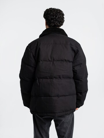 Carhartt WIP Winterjacke ' Rayley  ' in Schwarz