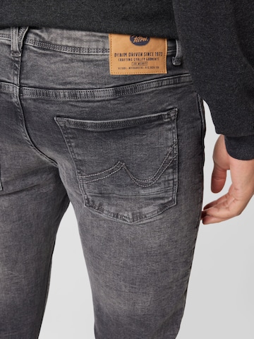 Slimfit Jeans di Petrol Industries in grigio