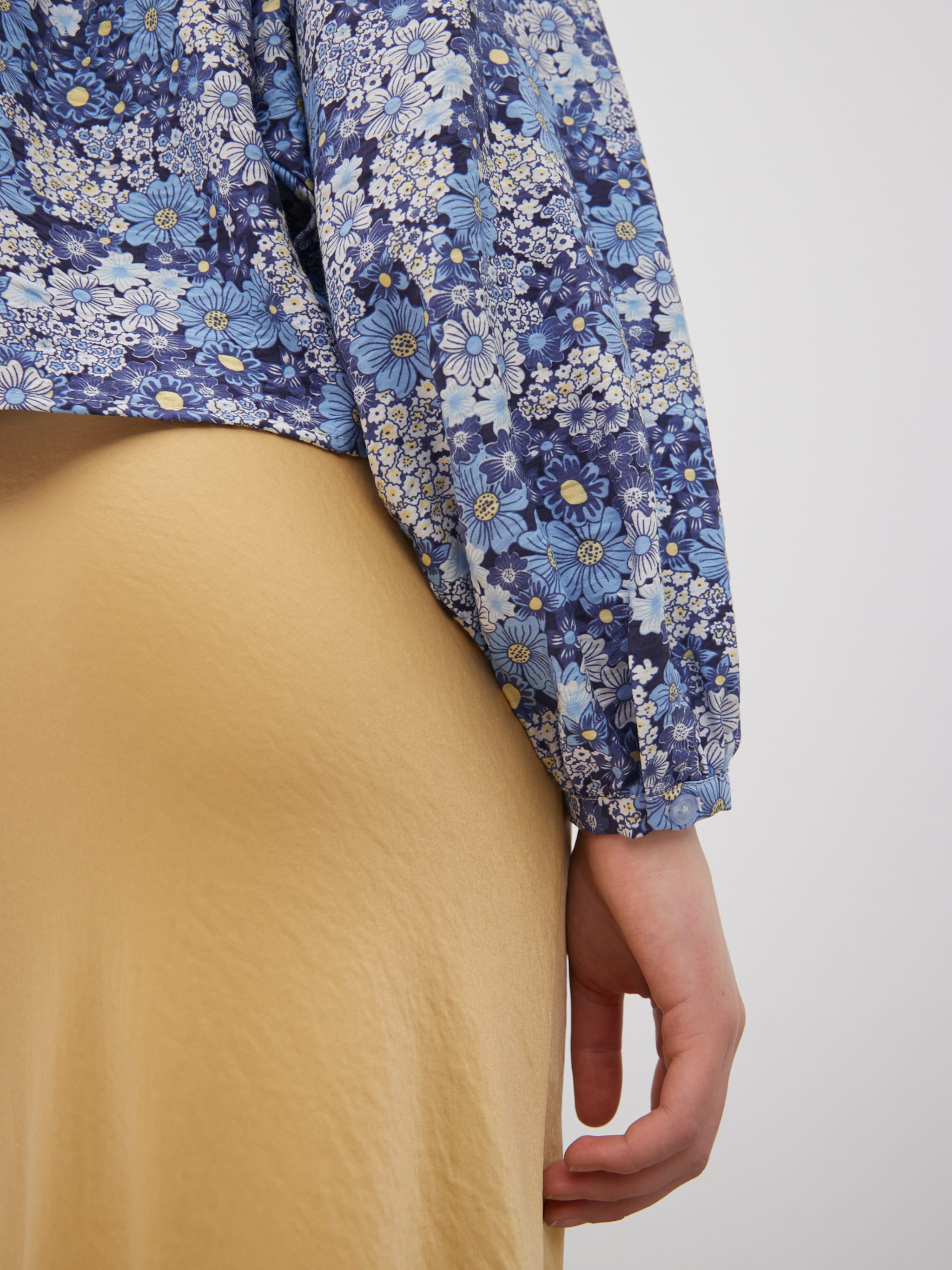 EDITED Produkte Bluse 'Jamira' hellblau