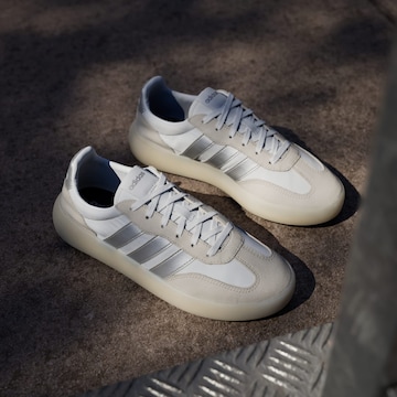 ADIDAS SPORTSWEAR - Sapatilhas baixas 'Barreda Decode' em branco