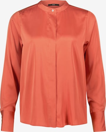 zero Blouse in Oranje: voorkant