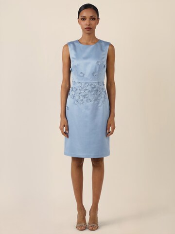 APART Sheath Dress in Blue: front