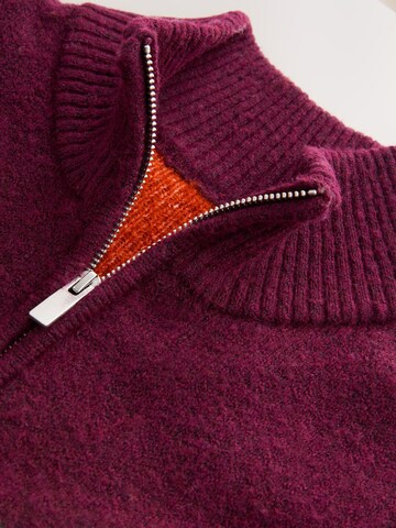 Next Svetr – červená