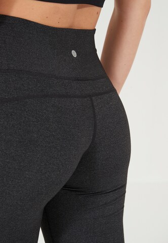 Athlecia Leggings in Schwarz