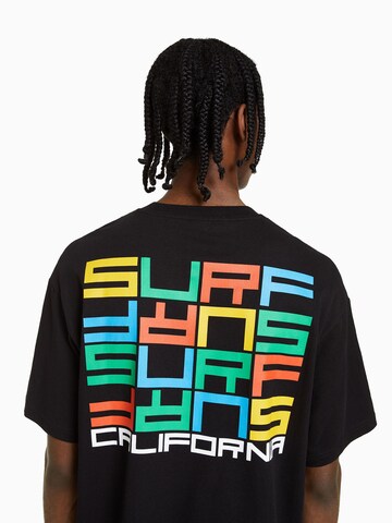 Bershka T-Shirt in Schwarz