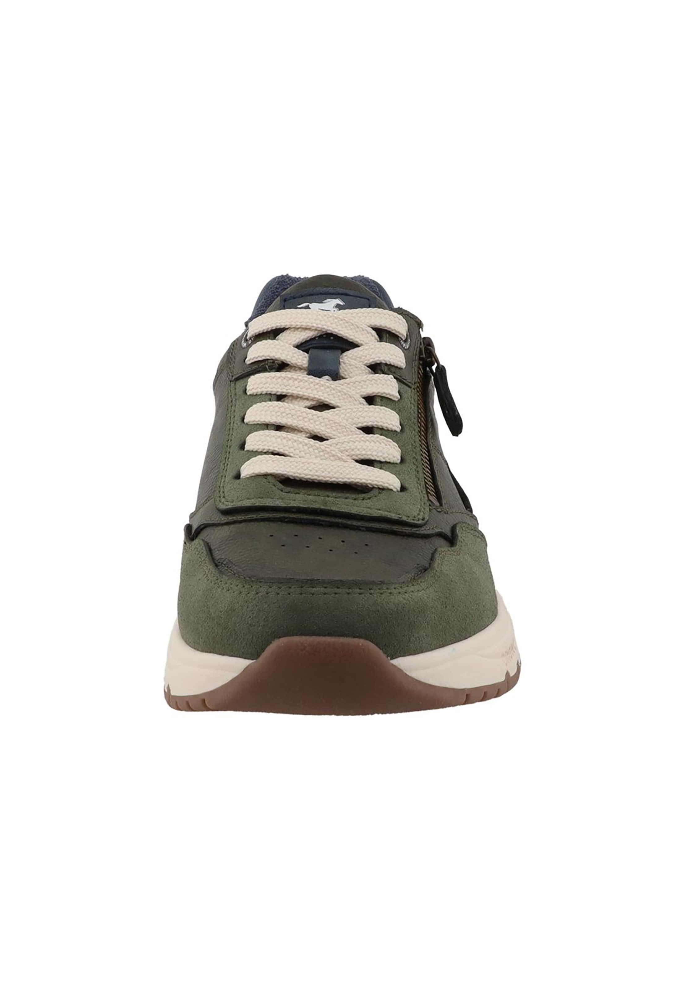 Sneaker bassa di MUSTANG in verde