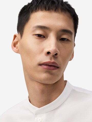 Adolfo Dominguez - Ajuste regular Camisa en blanco