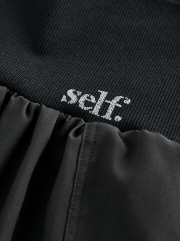 self. Loosefit Sportshorts in Schwarz