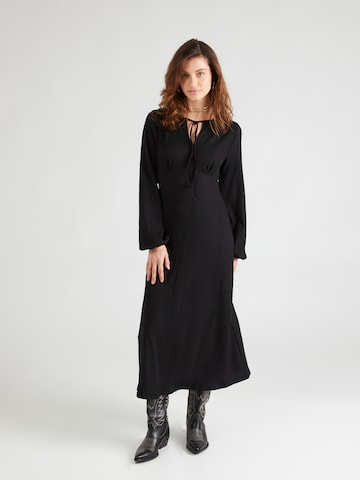 Dorothy Perkins Kleid in Schwarz: predná strana