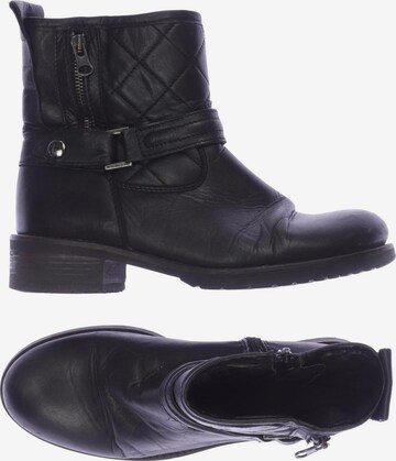 sacha Dress Boots in 39 in Black: front