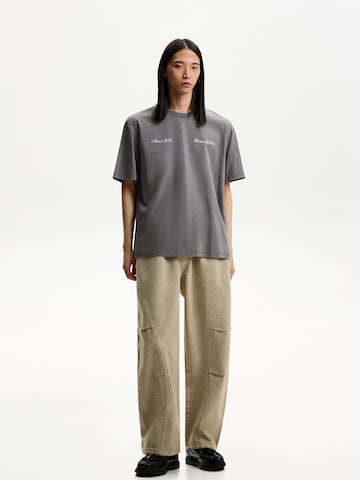 T-Shirt Bershka en gris