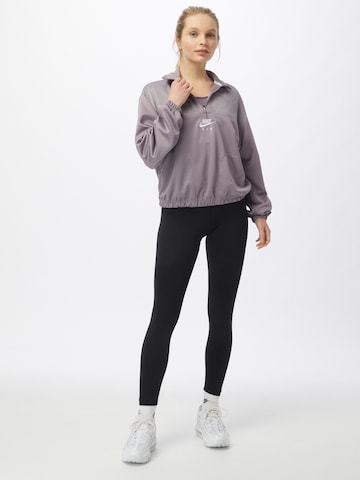 Nike Sportswear Skinny Leggings 'Essential' - fekete