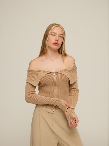 Giacchetta di Cheyenne Ochsenknecht in beige: frontale