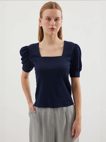 Bigdart - Blusa em azul