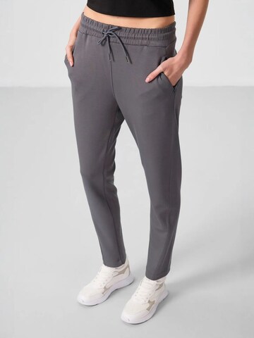 Regular Pantalon 'Hose' Tommy Life en gris