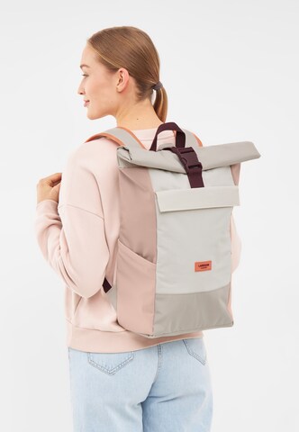 Zaino 'No 4' di LARKSON in beige: frontale