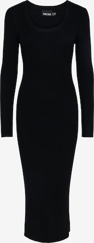 PIECES Трикотажное платье в Черный: спереди