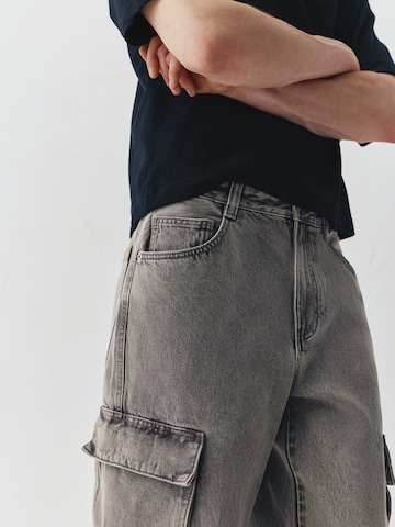 Baggy Jeans cargo Pull&Bear en gris