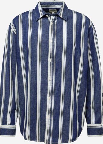 WRANGLER Regular fit Button Up Shirt in Blue: front