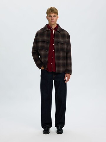 SELECTED - Ajuste regular Camisa 'SLHDanni' en rojo