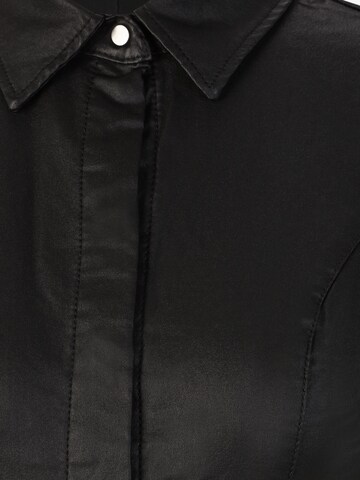 Robe-chemise 'Maya' Vero Moda Petite en noir