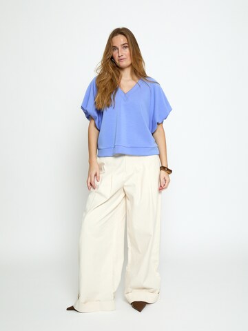 Peppercorn Toppi 'Minnie' värissä sininen