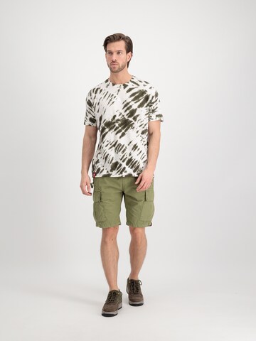 ALPHA INDUSTRIES Bluser & t-shirts i grøn