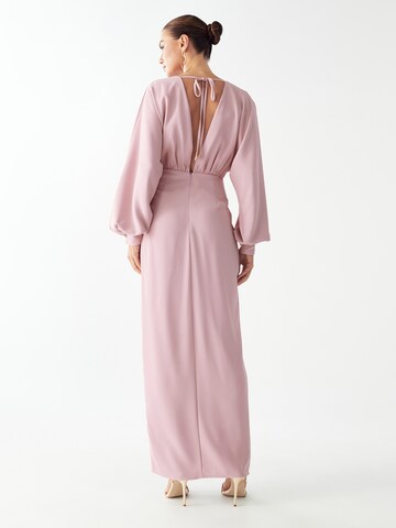 BWLDR Kleit 'Elena', värv roosa: tagant vaates