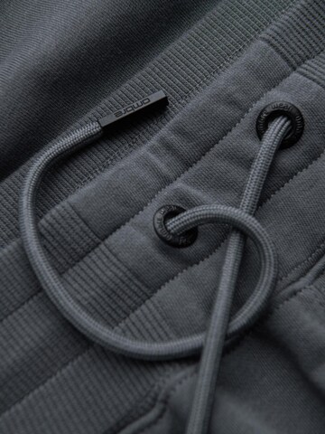 Ombre Regular Chino trousers in Grey