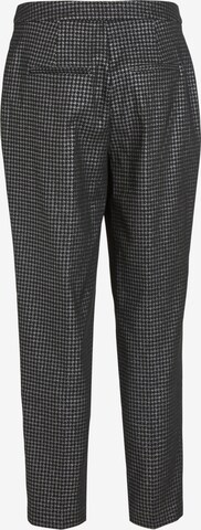 Tapered Pantaloni con pieghe 'SHINE' di VILA in grigio