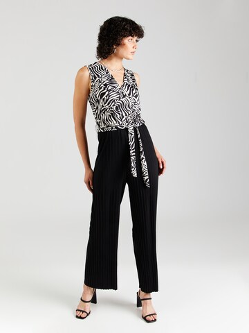 Hailys Jumpsuit 'Li44la' in Schwarz: Vorderseite