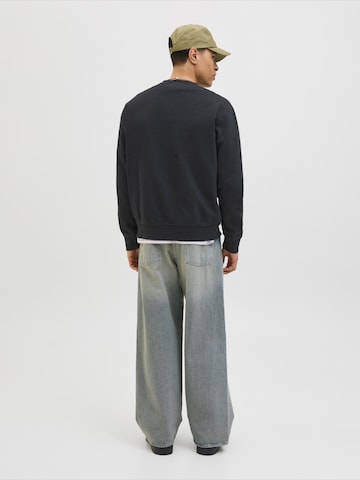 Felpa 'JWHDOVER' di JACK & JONES in nero: dietro