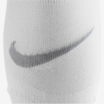 NIKE Socken in Weiß