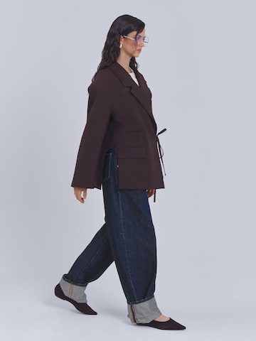 Blazer 'WRAP OVERSIZED BLAZER' AEMMI en marron