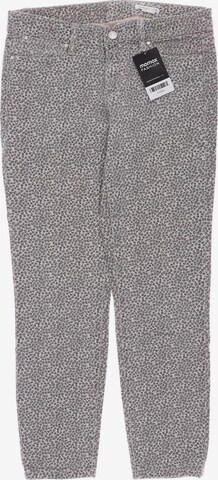 Club Monaco Jeans in 27-28 in Grey: front