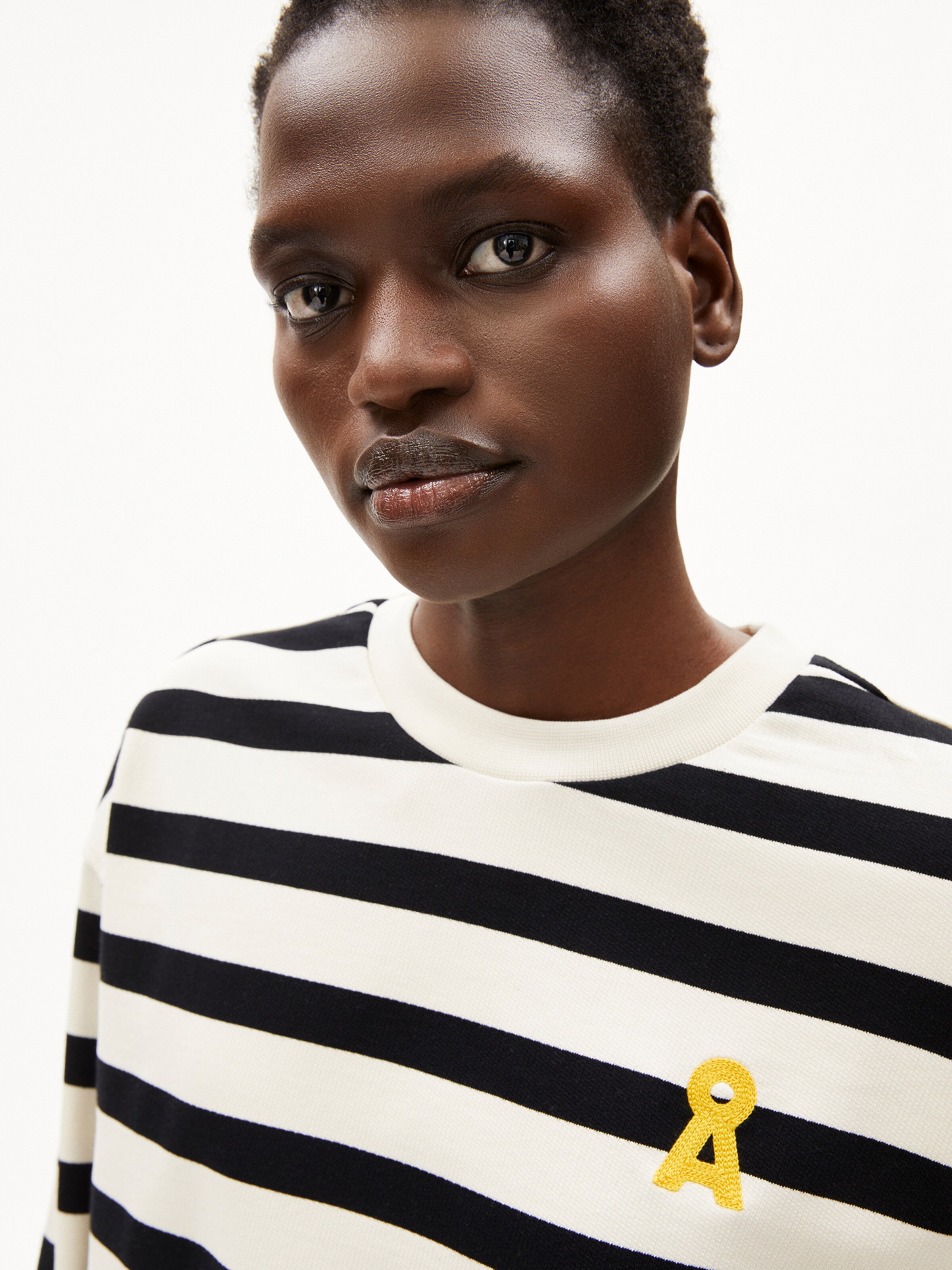 ARMEDANGELS Sweatshirt 'FRANKAA' in White