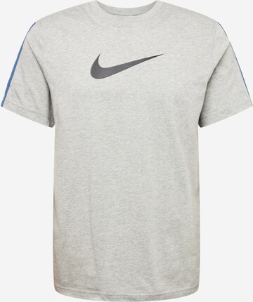 Nike Sportswear T-Shirt in Grau: predná strana