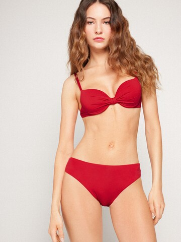 Tezenis Bikini Bottoms in Red