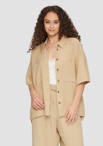 Chemisier QS en beige : devant