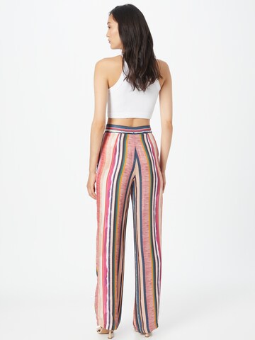 Regular Pantalon Koton en rose