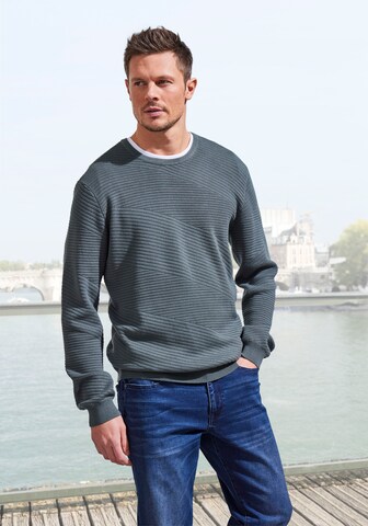 JOHN DEVIN Sweater in Green