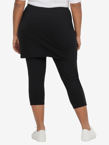 SHEEGO Skinny Leggings in Schwarz