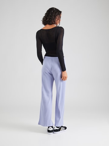 Abercrombie & Fitch Wide leg Broek in Lila