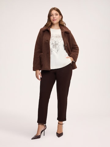 Cappotto di mezza stagione di Fiorella Rubino in marrone