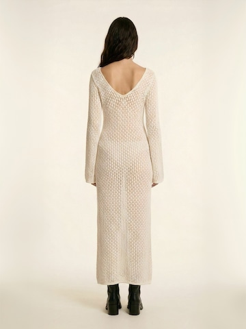 Robe ' Ibizacras ' Crās en blanc