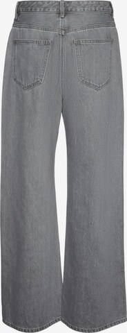 VERO MODA Wide leg Jeans 'TOKYO' in Grey